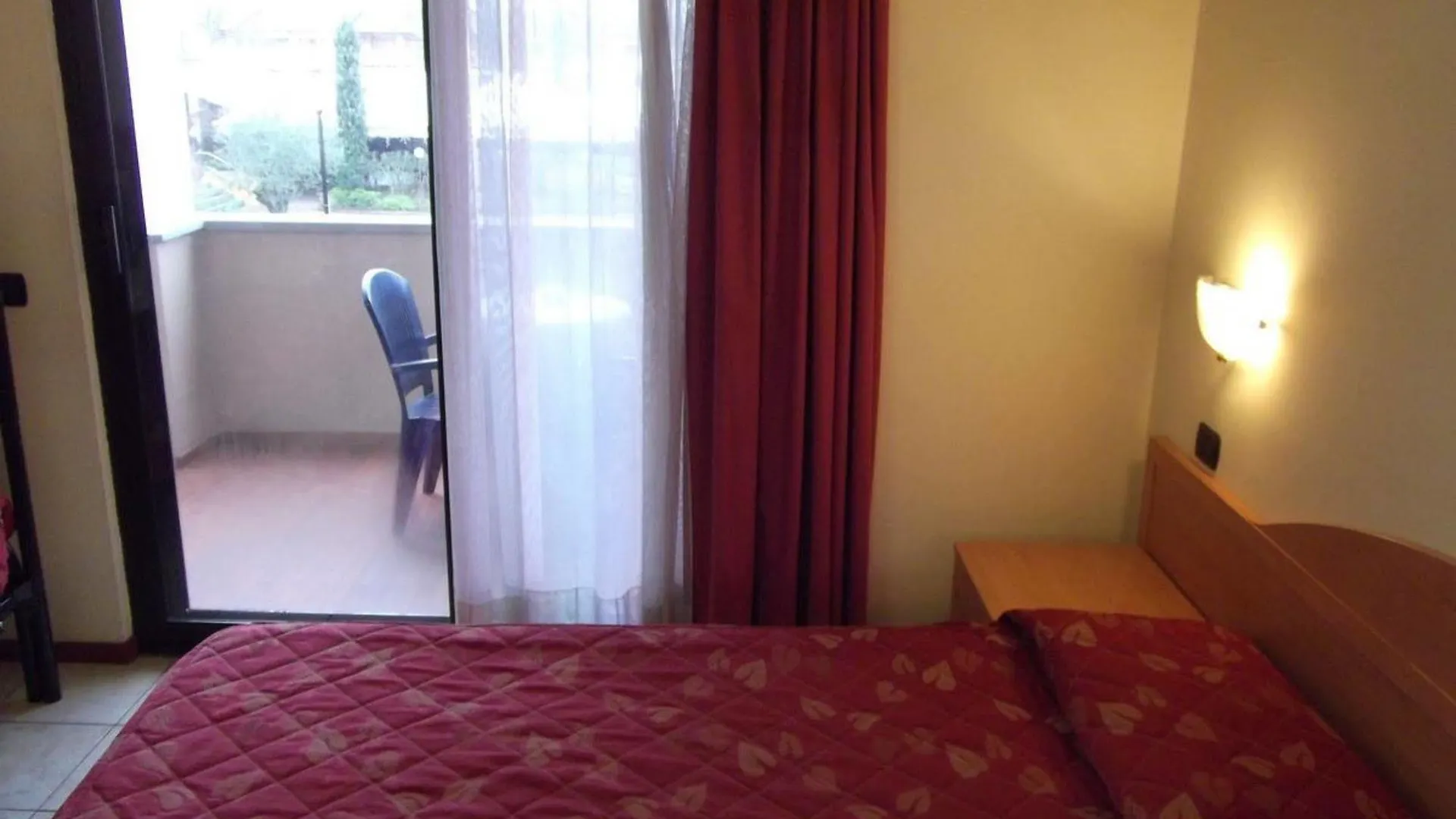 ***  Hotel Cristal Sirmione Italia